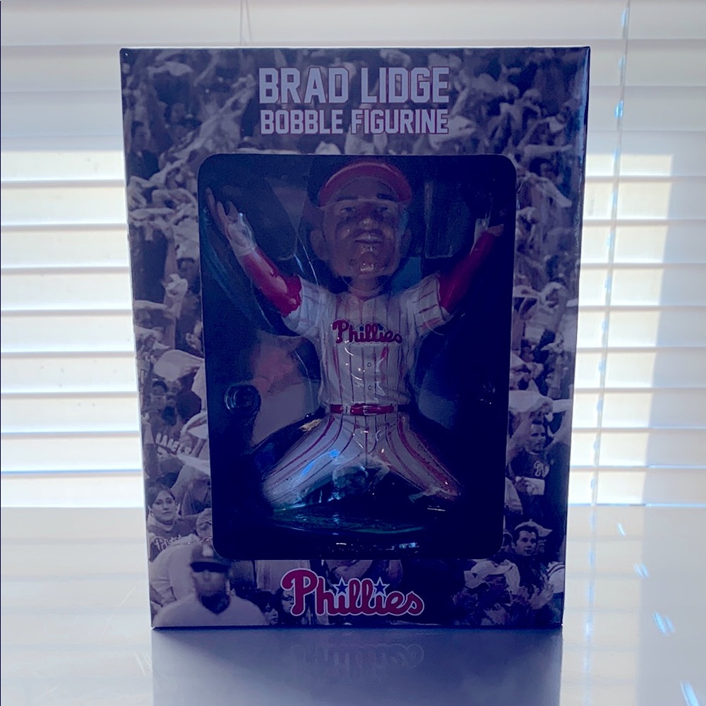 NWOT - Phillies Bobble Figurine - Brad Lidge